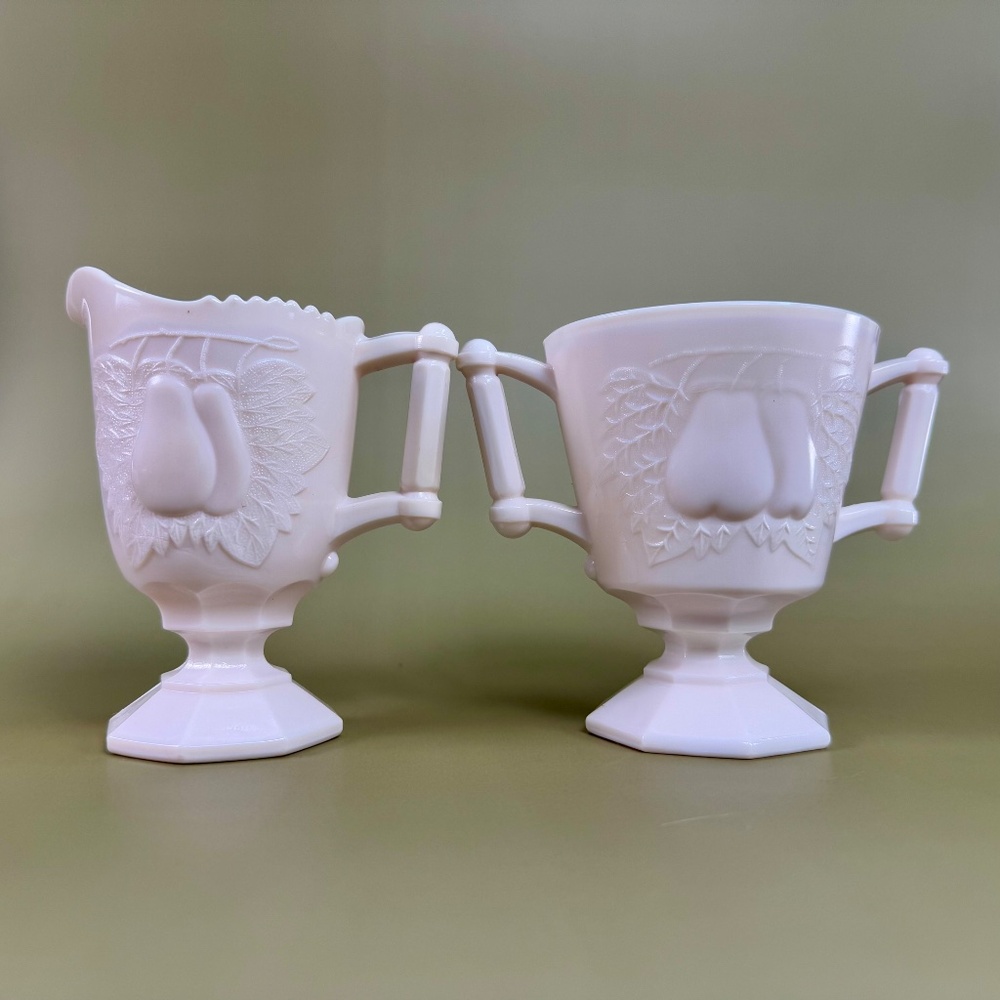 Jeannette Shell Pink Milk Glass Sugar & Creamer | BALT Pear Pattern - Picture 16 of 16
